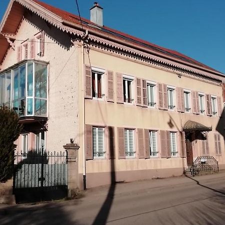 Appartement A 5 Min A Pied Du Centre Ville Et Des Sentiers, 6 Personnes Et 2 Sdb Fraize Extérieur photo